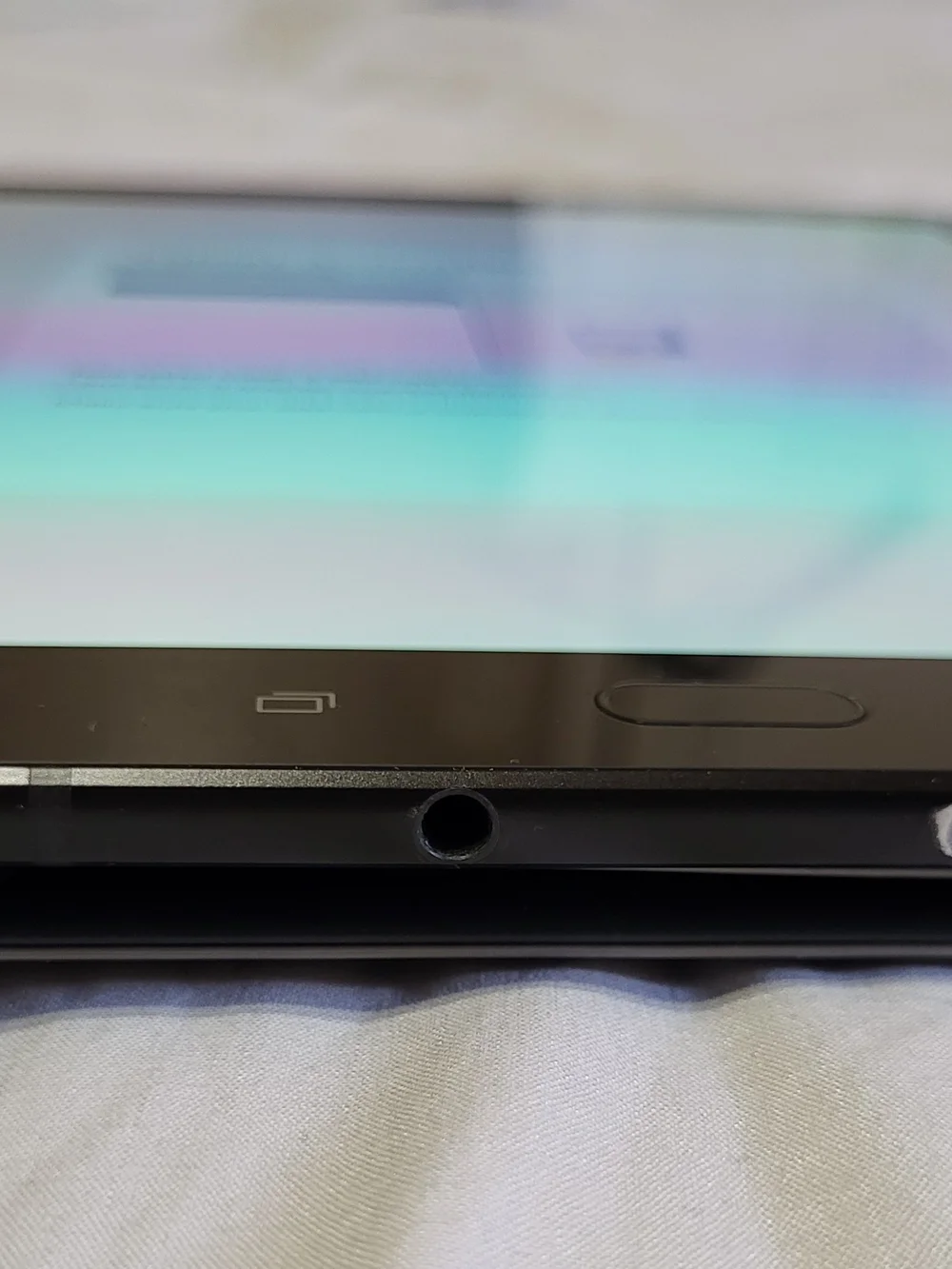 Samsung Galaxy Tab S3 with Grey Keyboard Cover